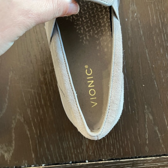 Vionic Womens Midi Perforated Grey Nubuck Casual
Slip On Shoes Size 8.5 - Picture 7 of 8